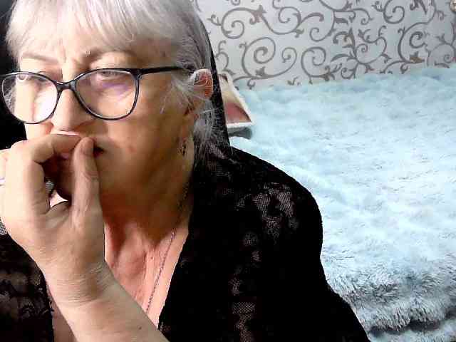 LolkaAlyss webcam