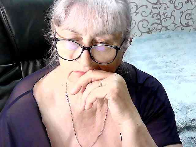 LolkaAlyss webcam