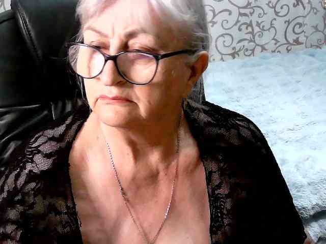 LolkaAlyss webcam