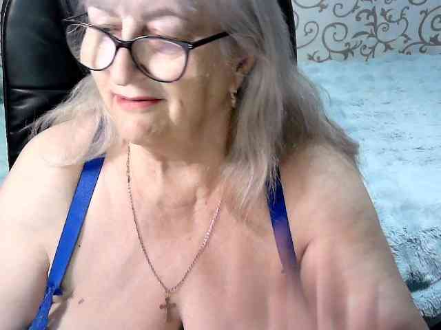 LolkaAlyss webcam