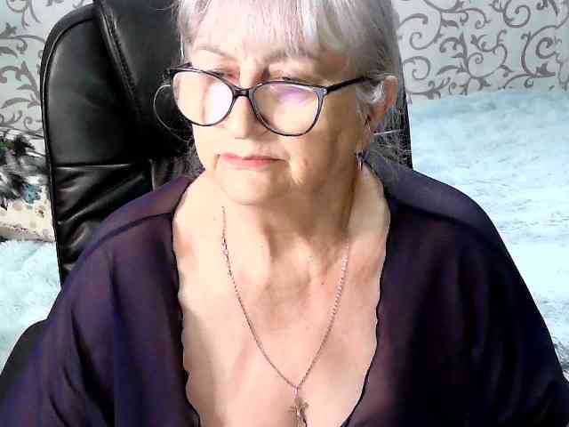 LolkaAlyss webcam