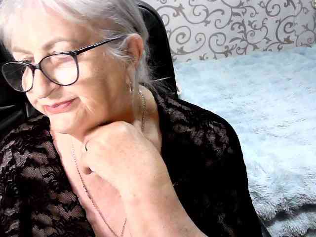 LolkaAlyss webcam