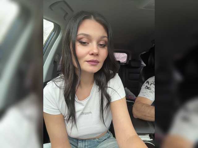 Entrez le videochat erotique avec le
modèle _Milashka_ _Milashka_