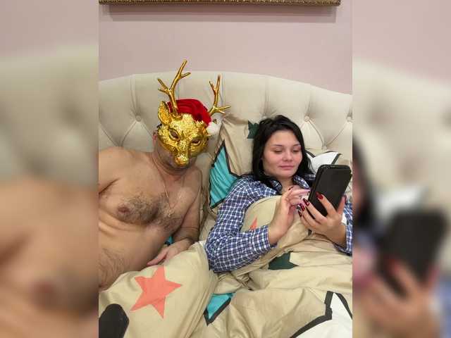 Entrez le videochat erotique avec le
modèle _Milashka_ _Milashka_