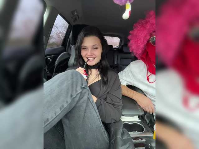 Vai a chattare su _Milashka_ _Milashka_