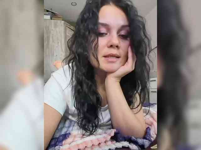 _Milashka_ webcam
