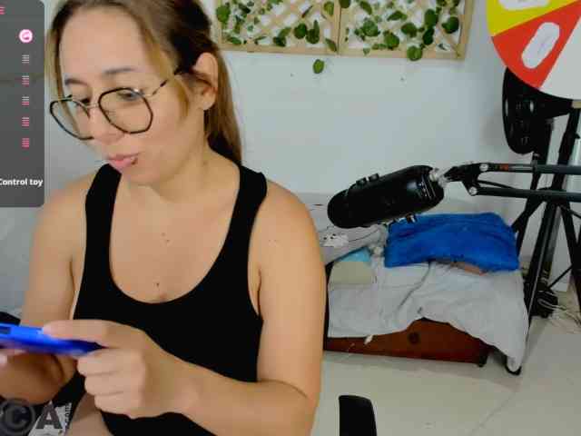 isa_loves_cum webcam