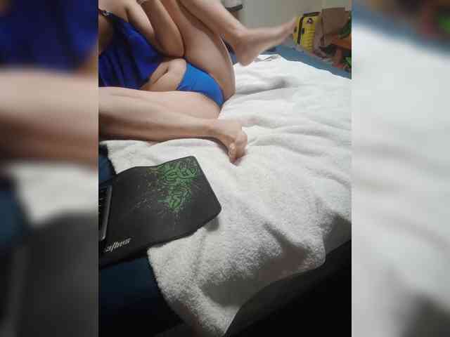 Sweethana89 webcam
