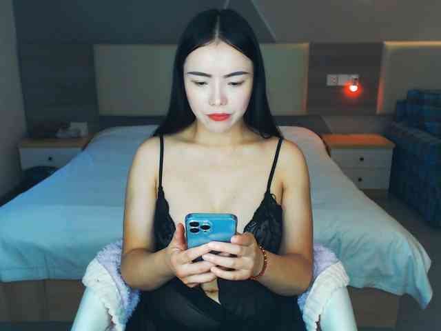 AnneJiang webcam