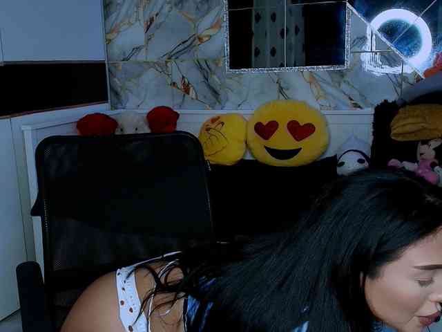 queenmeryem webcam