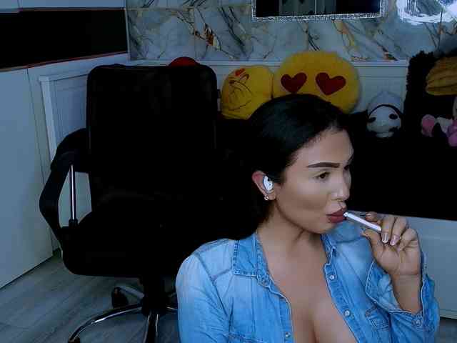 queenmeryem webcam