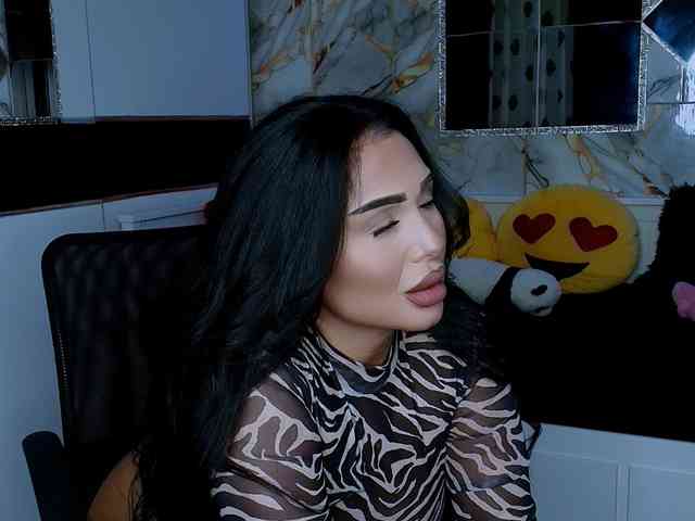 queenmeryem webcam