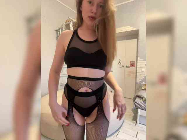 ConnieDaw webcam