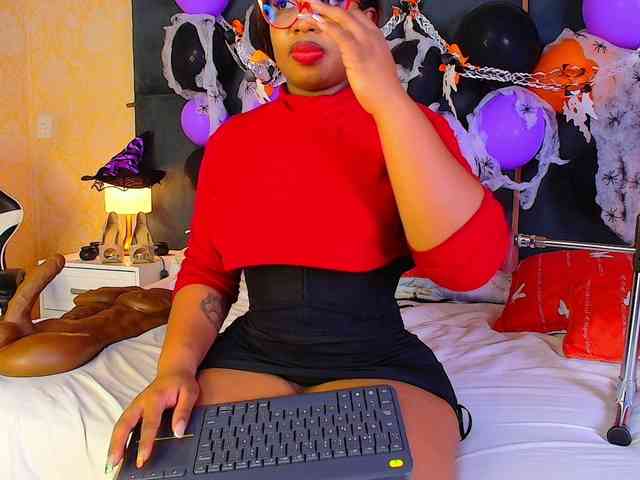 CaseyMoons webcam