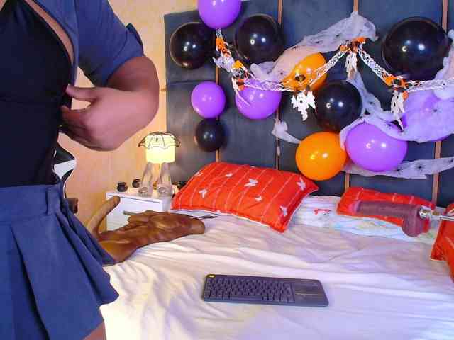 CaseyMoons webcam