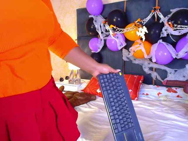 CaseyMoons webcam