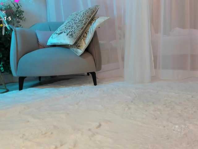 Vai a chattare su Mia_Milasheva Mia_Milasheva