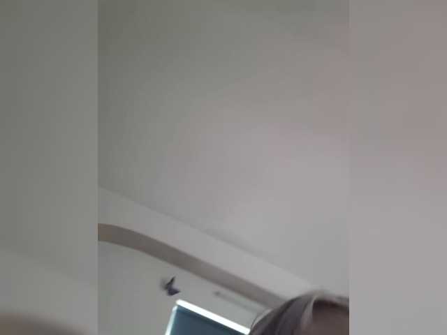 go to chat with LittleDelora