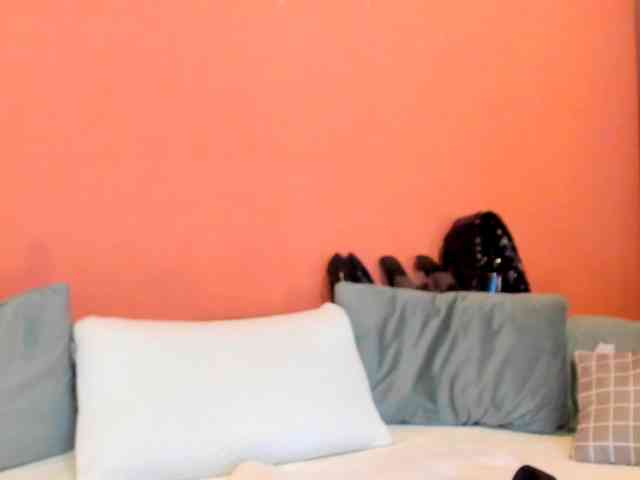 Dirty-Bya webcam