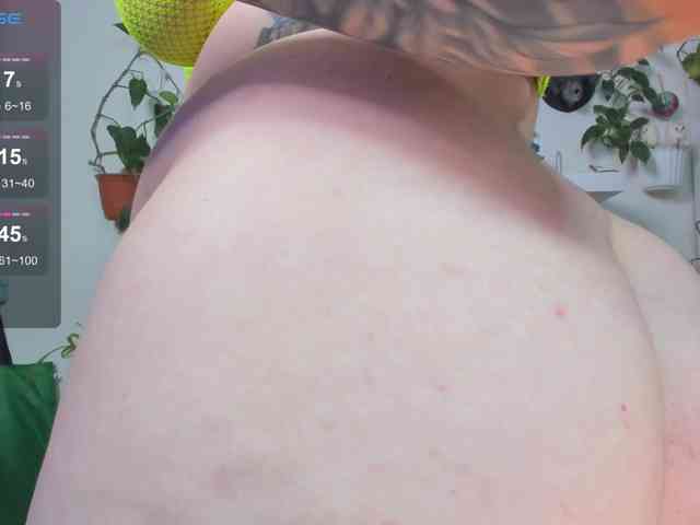 Ponchik_ponponchik webcam