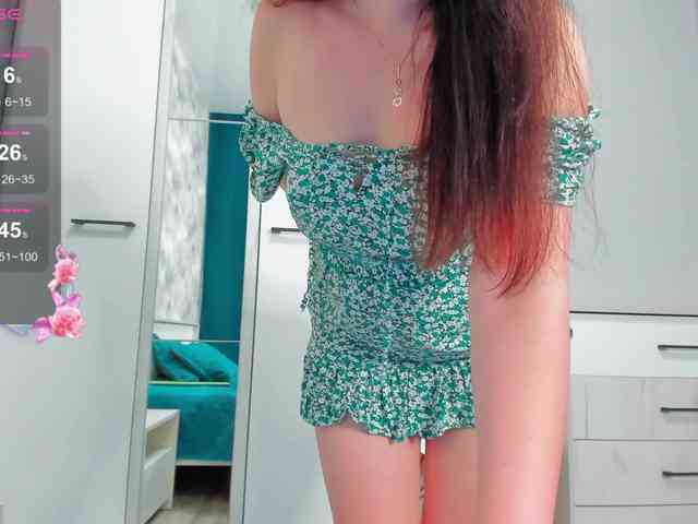 KariFlower webcam