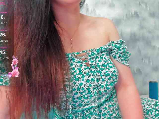 KariFlower webcam