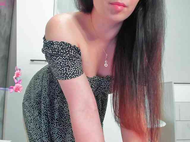KariFlower webcam