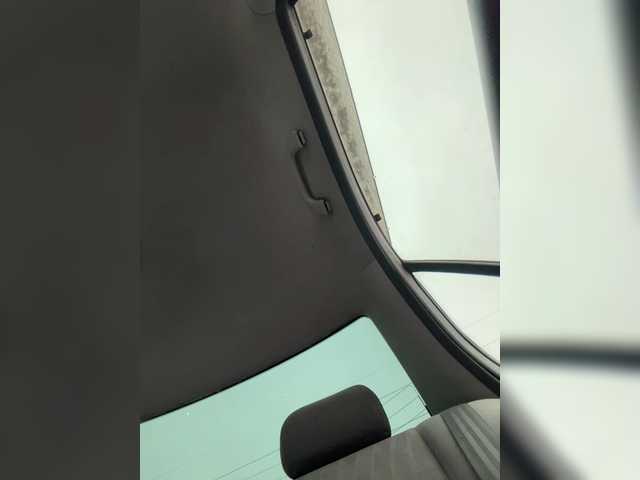 Entra en el chat con el modelo LedyMiya LedyMiya