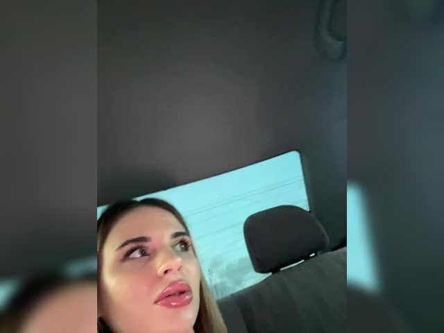 go to chat with LedyMiya