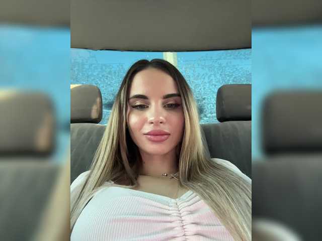 Gratis Live Sexcam mit LedyMiya LedyMiya