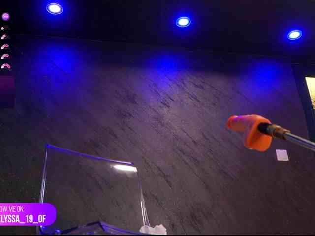 Im-your-love webcam