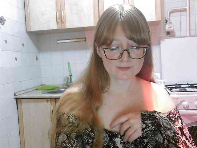 L-e-l-i-k webcam