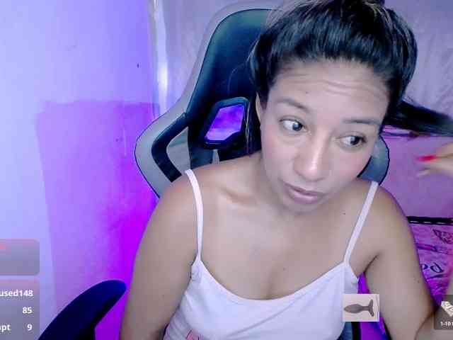 ninatinydoll webcam
