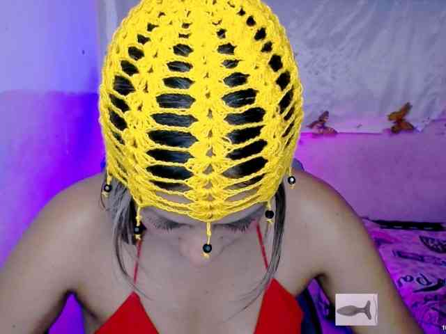ninatinydoll webcam