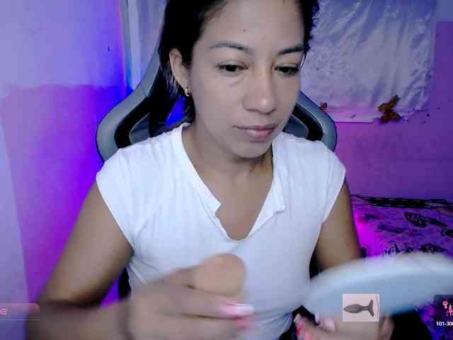ninatinydoll webcam