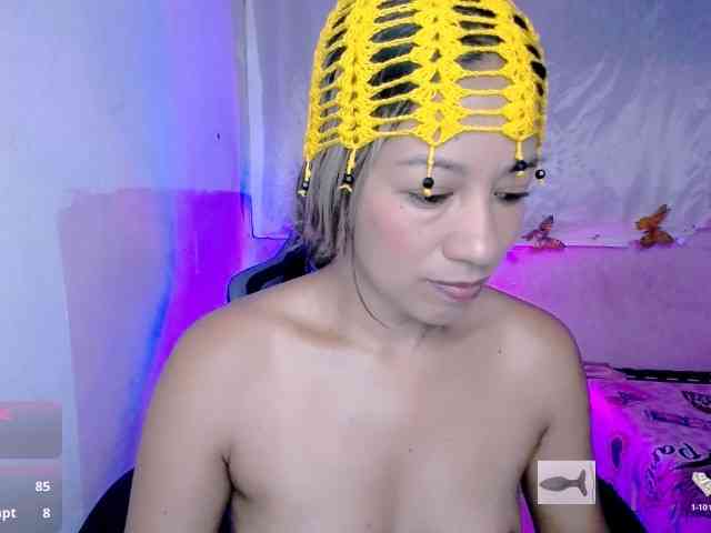 ninatinydoll webcam