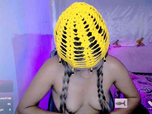 ninatinydoll webcam