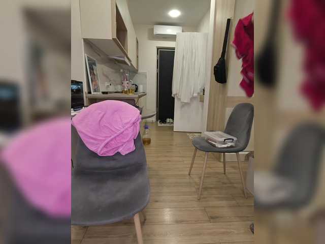 Vai a chattare su KissMyAss KissMyAss