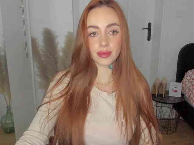 SEXYcoralie webcam