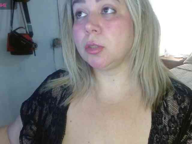 bella_savati webcam