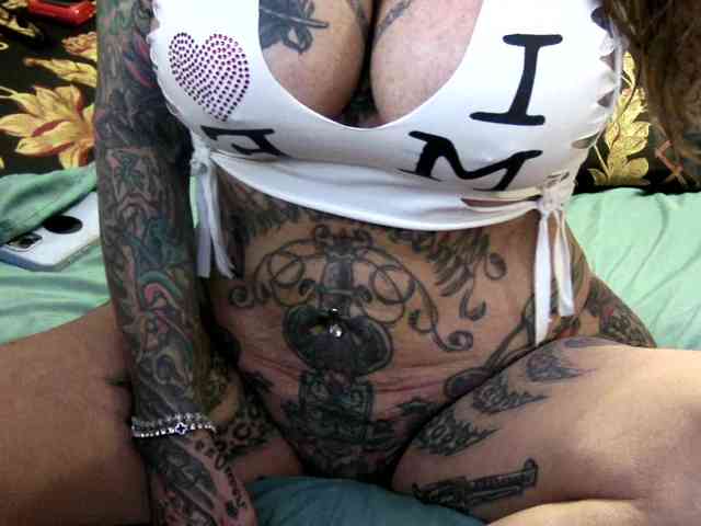 pamelagunns webcam