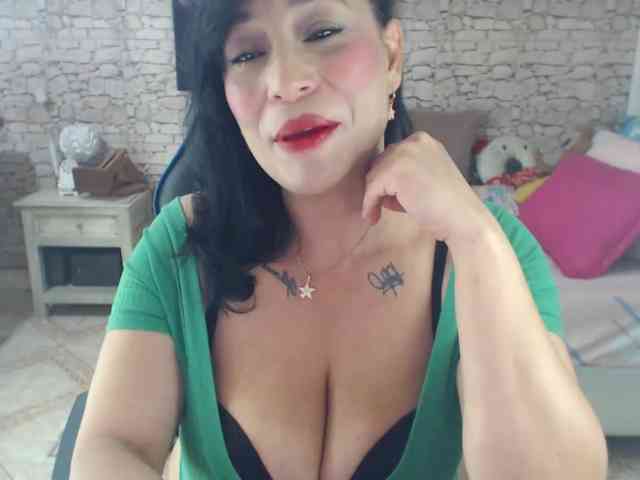 AlissonTyler webcam