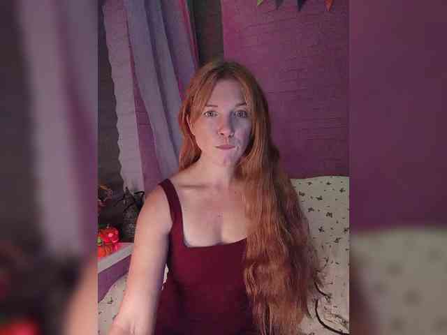 Curlyhair65 webcam