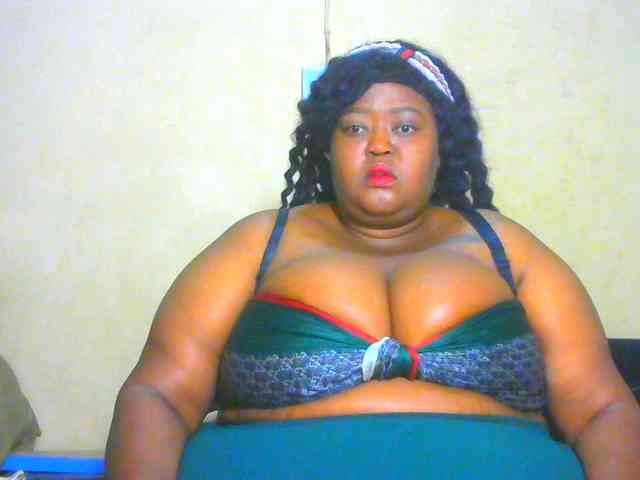 BellyGoddess webcam