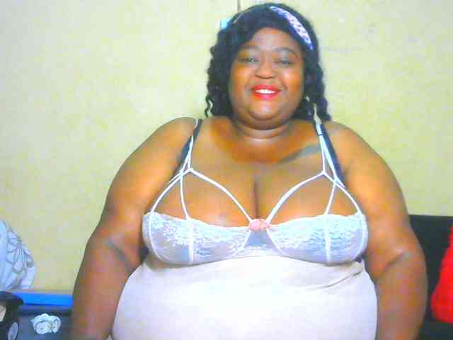 BellyGoddess webcam