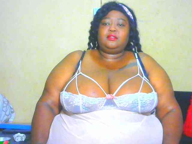 BellyGoddess webcam