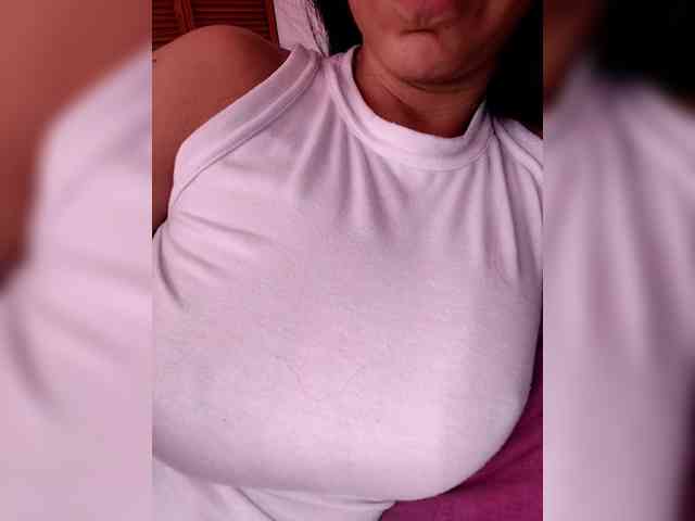 NinaBelluschi webcam