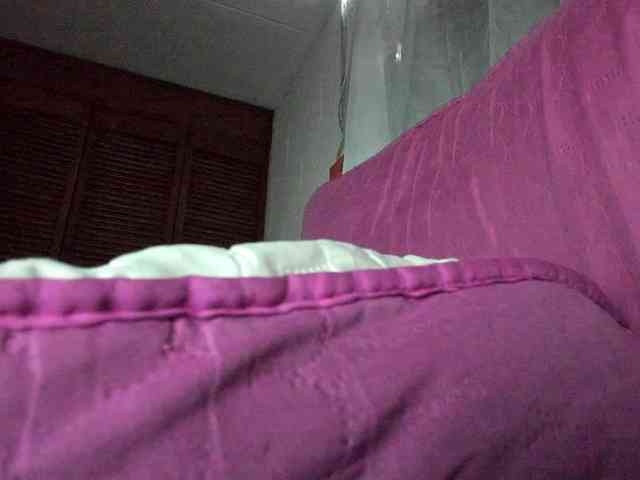 NinaBelluschi webcam