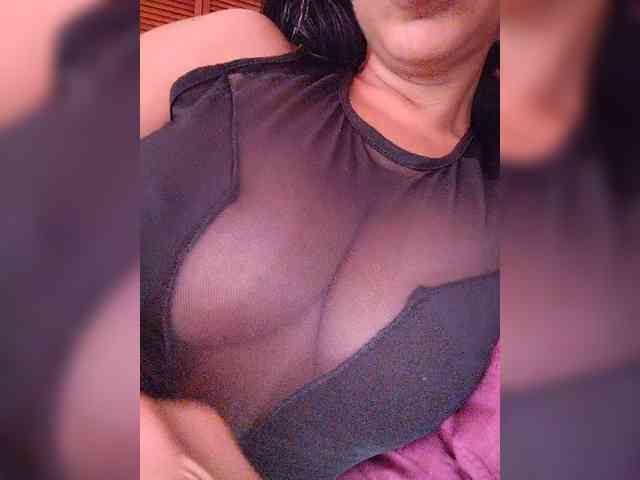 NinaBelluschi webcam