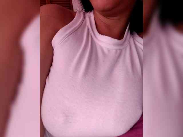 NinaBelluschi webcam